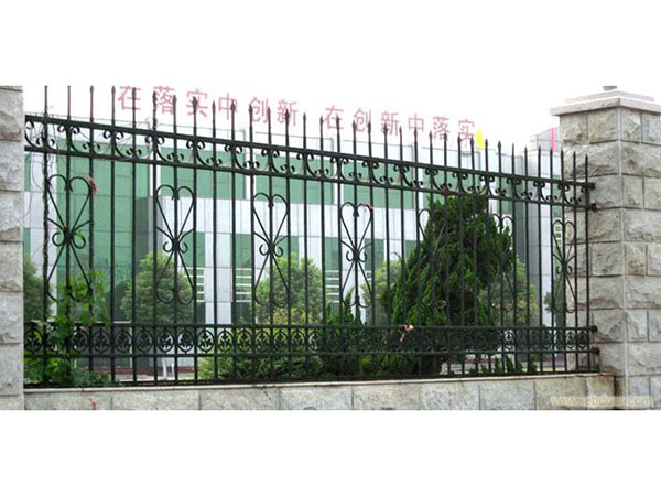 铁艺护栏